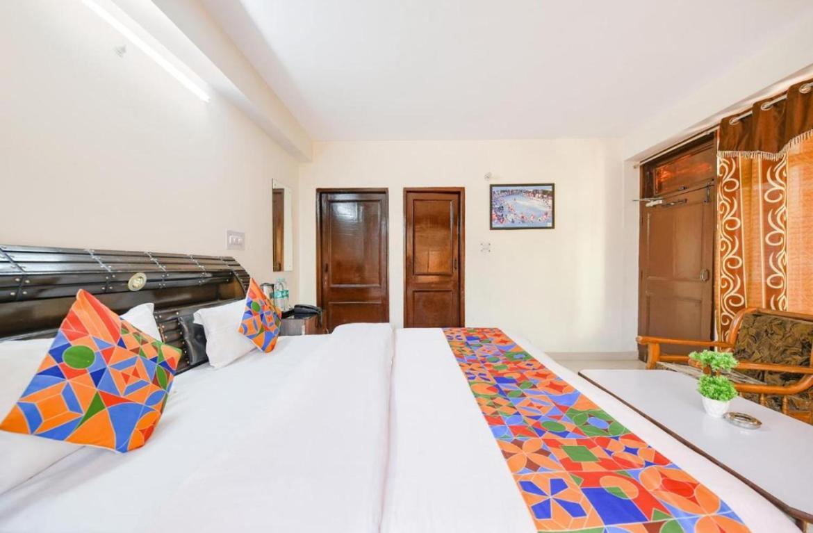 Hotel Gt International Tājganj 외부 사진