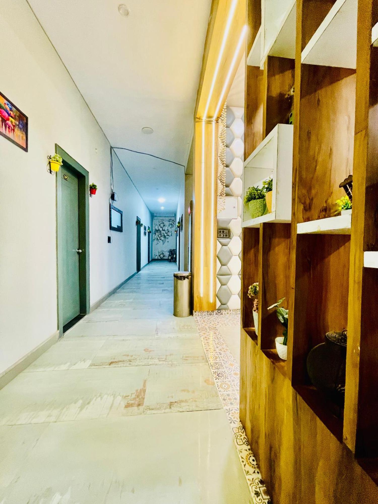 Hotel Gt International Tājganj 외부 사진