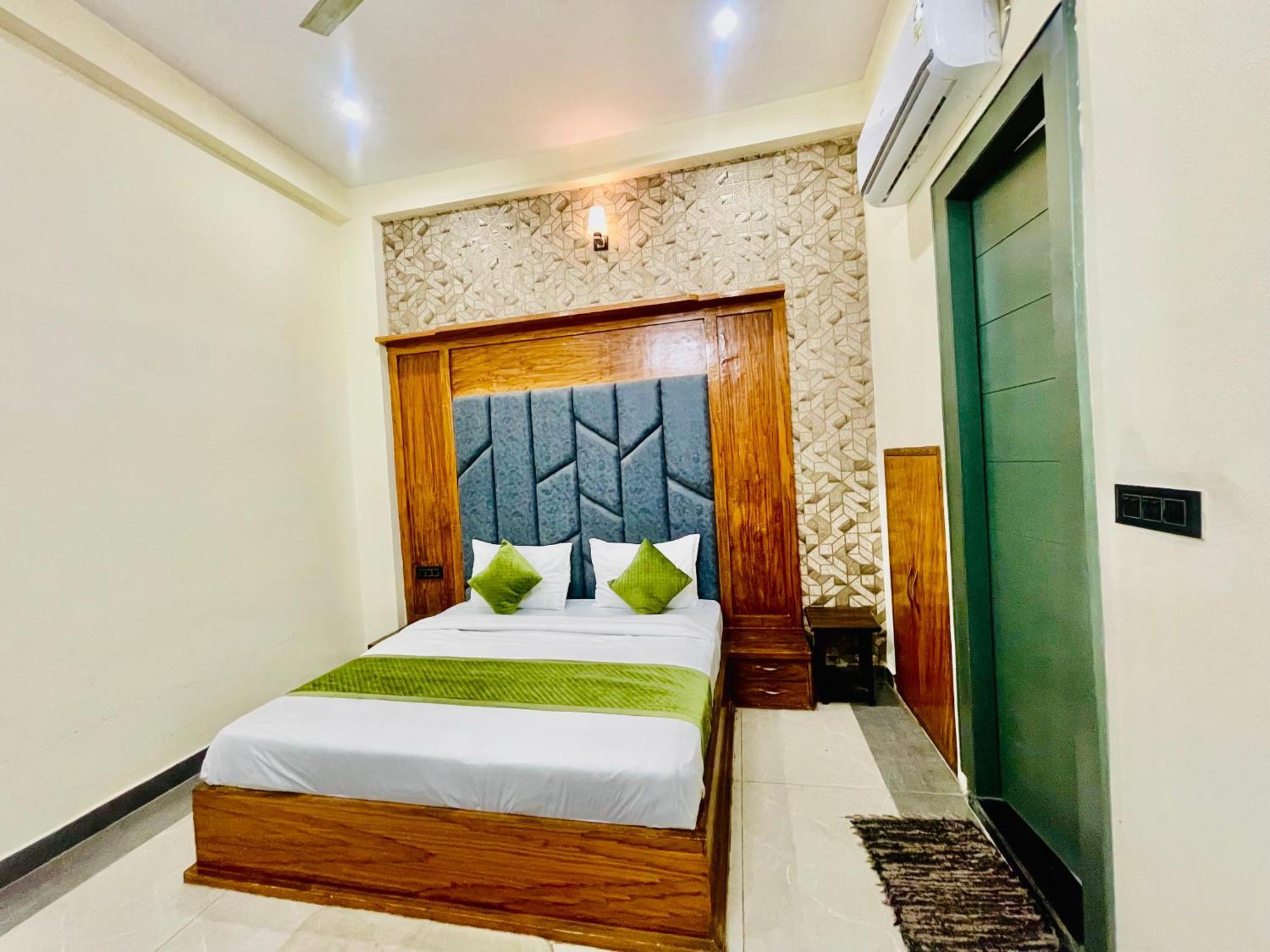 Hotel Gt International Tājganj 외부 사진